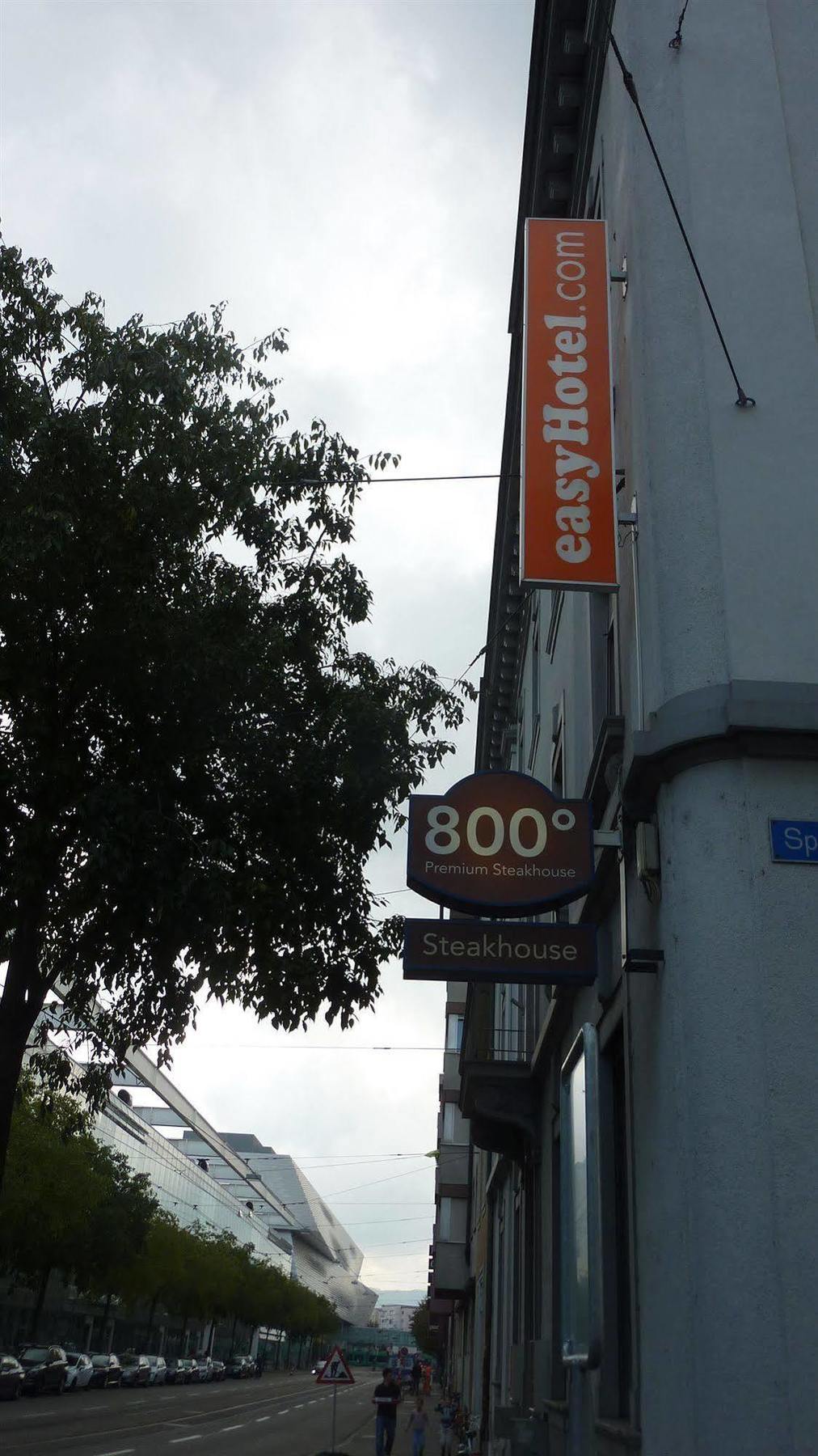 Easyhotel Basel - Self Service And Self Check-In Εξωτερικό φωτογραφία